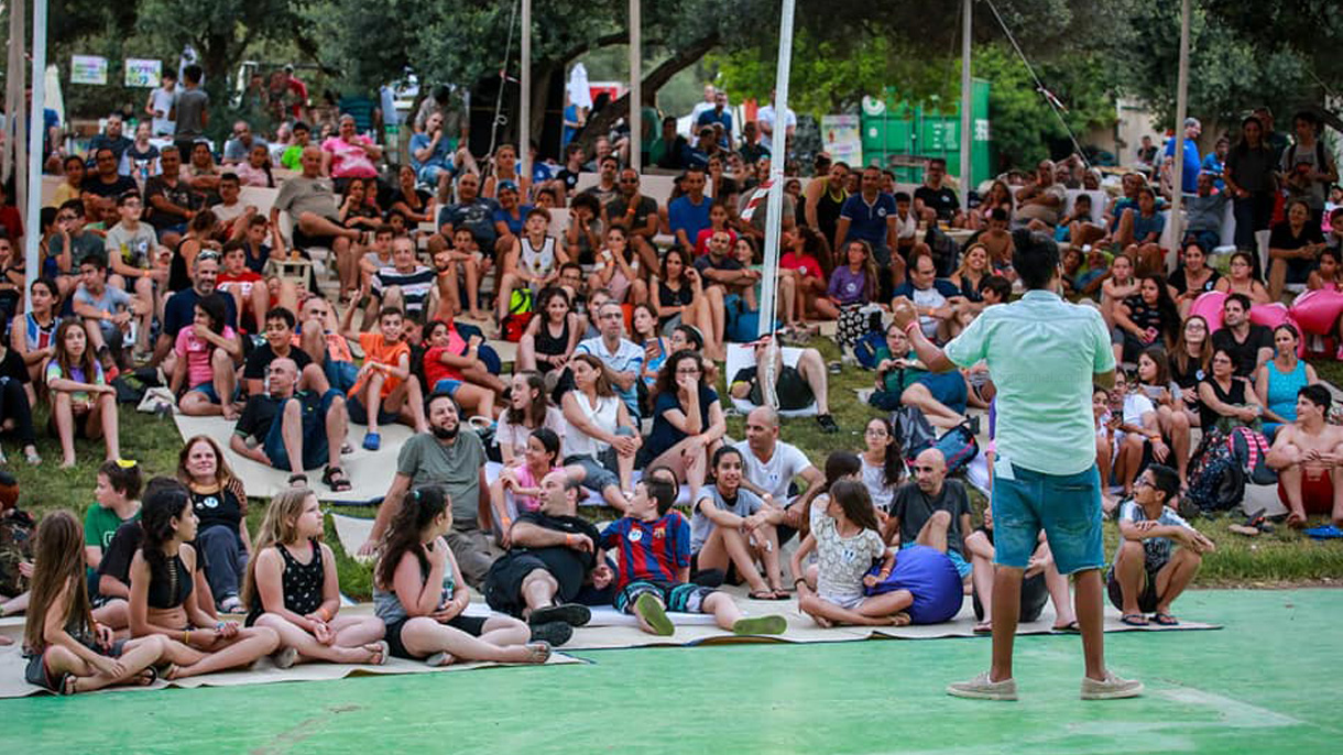 איתמר פדאל במופע קורע מצחוק - 073-7029946