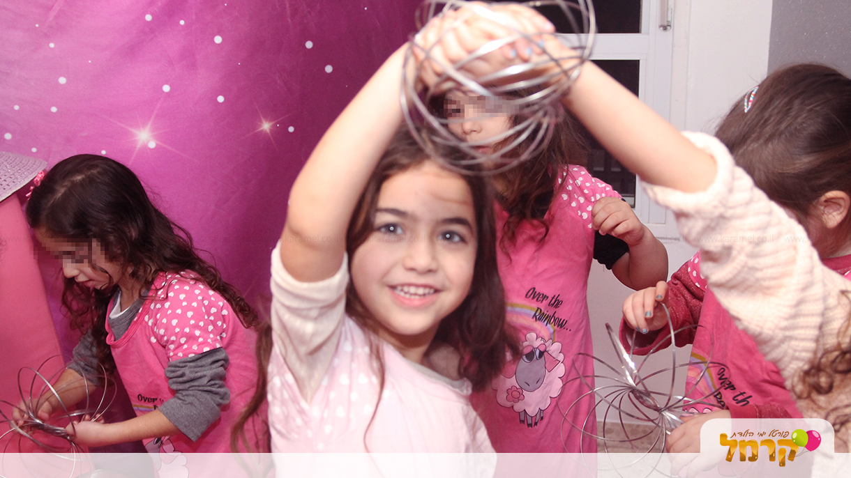 מסיבת פיג'מות מויי כייף - 073-7027205