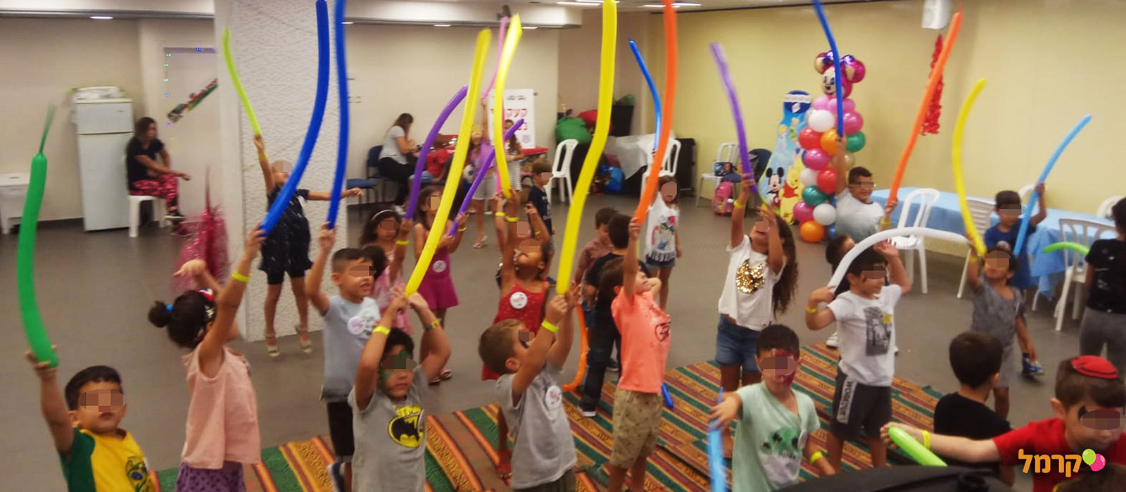 חגיגה של קסמים, גיבורי על ועוד - 073-7822690