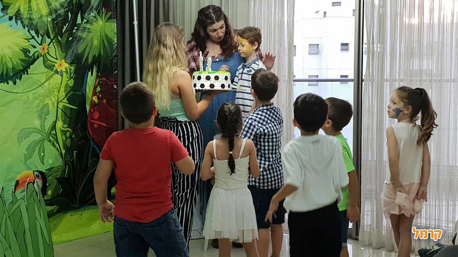 מופע חיות עם מיטול - 073-7813493