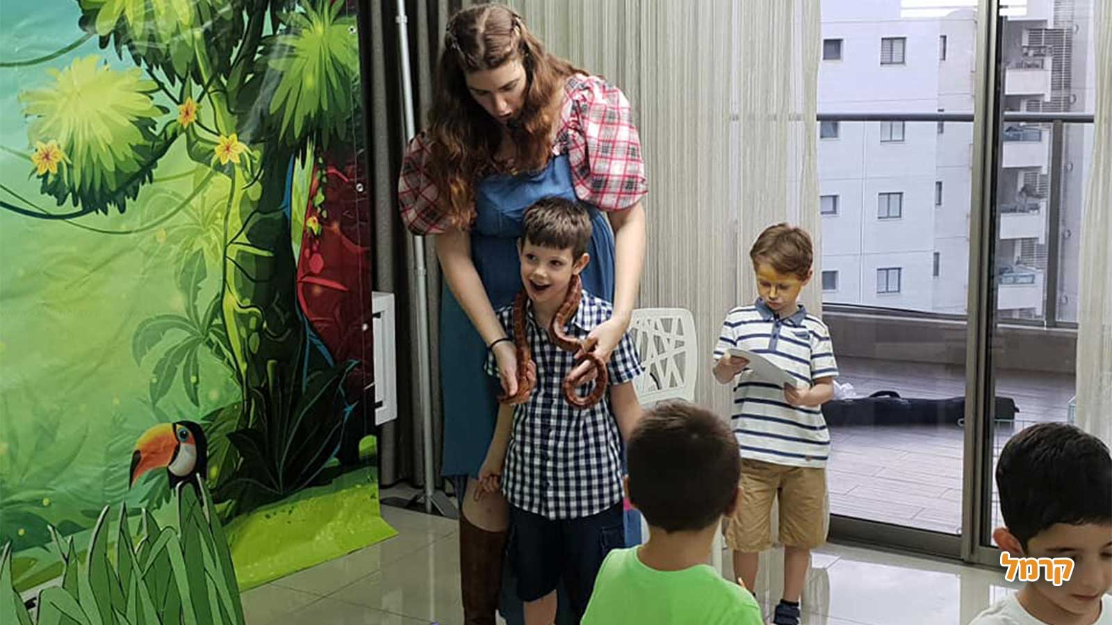 מופע חיות עם מיטול - 073-7813493