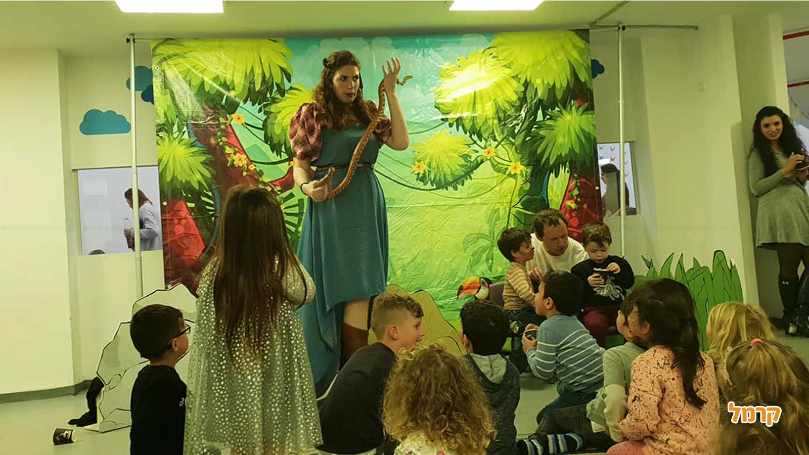 מופע חיות עם מיטול - 073-7813493