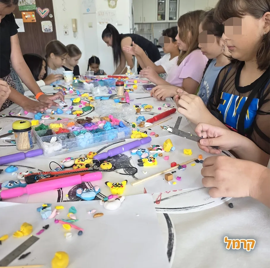 מטי סדנאות צבעוניות - 073-7026627