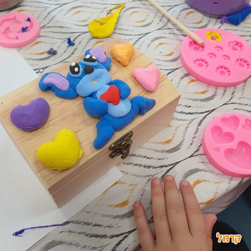 מטי סדנאות צבעוניות - 073-7026627