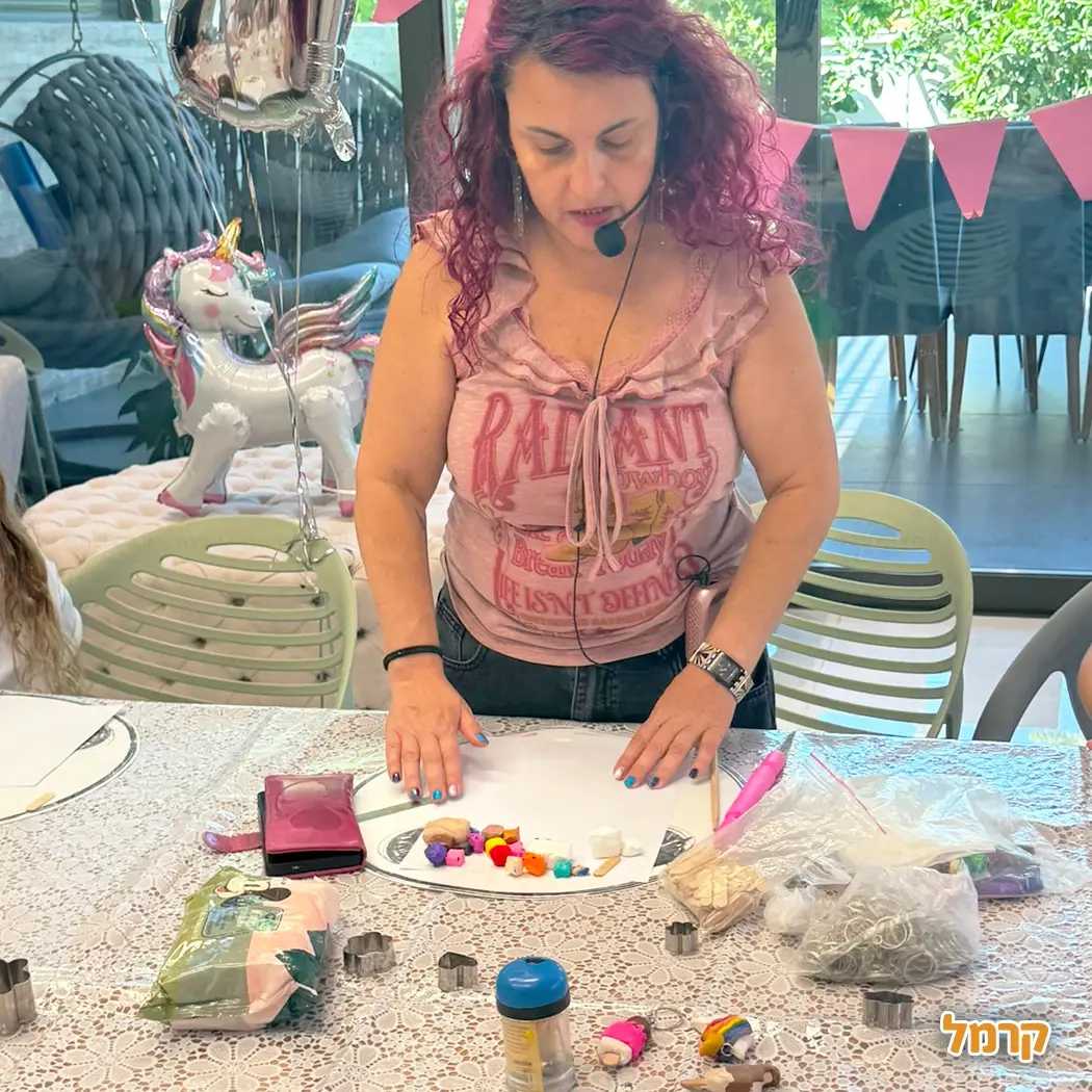 מטי סדנאות צבעוניות - 073-7026627