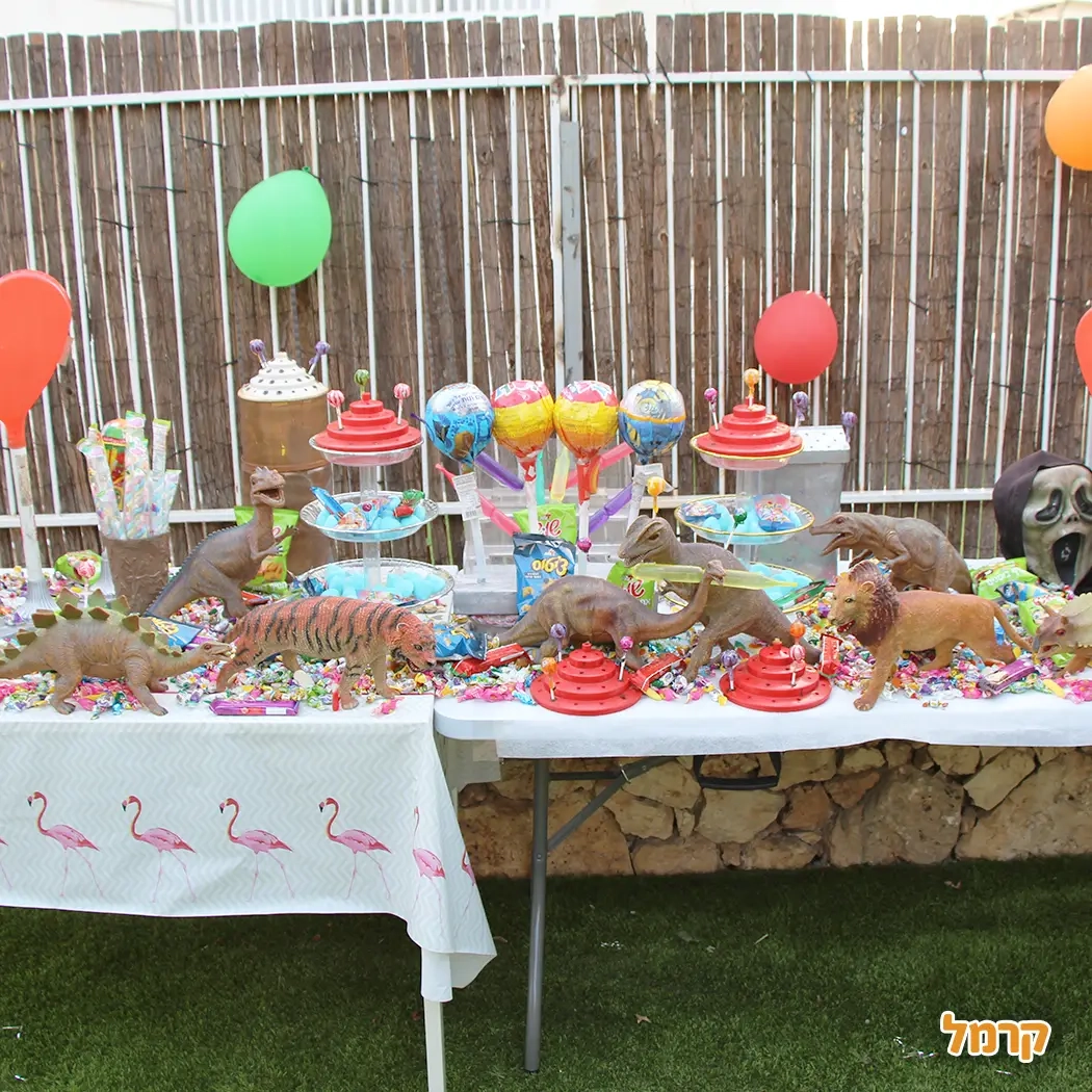 יובלדת - סטנדאפ וקיוסק הממתקים - 073-7576368