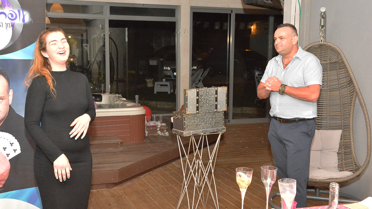 עופר ביסקר אמן החושים - 073-7584977